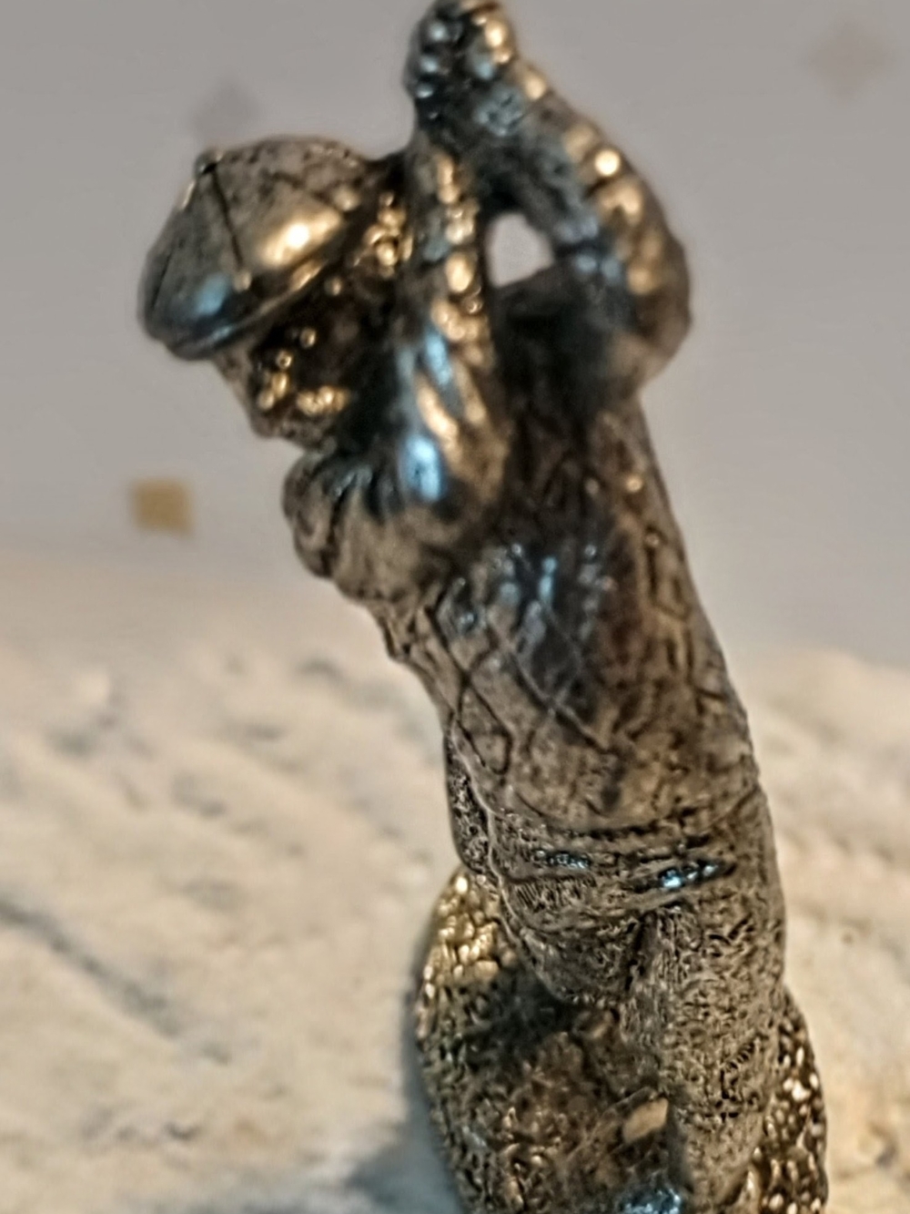 Metallic Silver Reptile Habitat Accent Ornament - Decorative Figurine